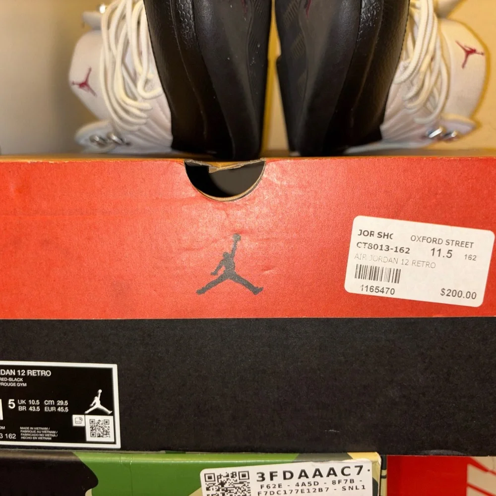 Air Jordan 12 Retro 'Taxi Flip' Size 11.5 CT8013-162
